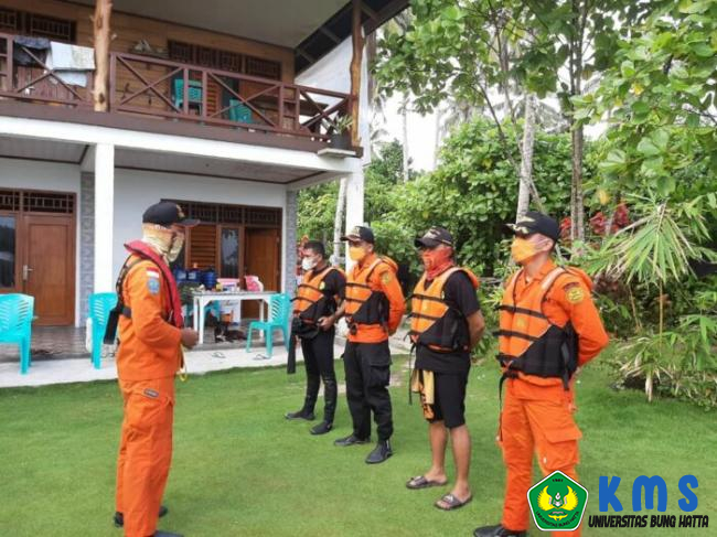 UKM Diving Proklamator Bantu Basarnas Padang Cari WNA Hilang di Mentawai
