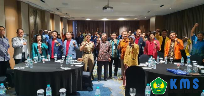 Martina Mega Fitri Ikut Latihan Keterampilan Manajemen Mahasiswa Tingkat Lanjut di Surabaya